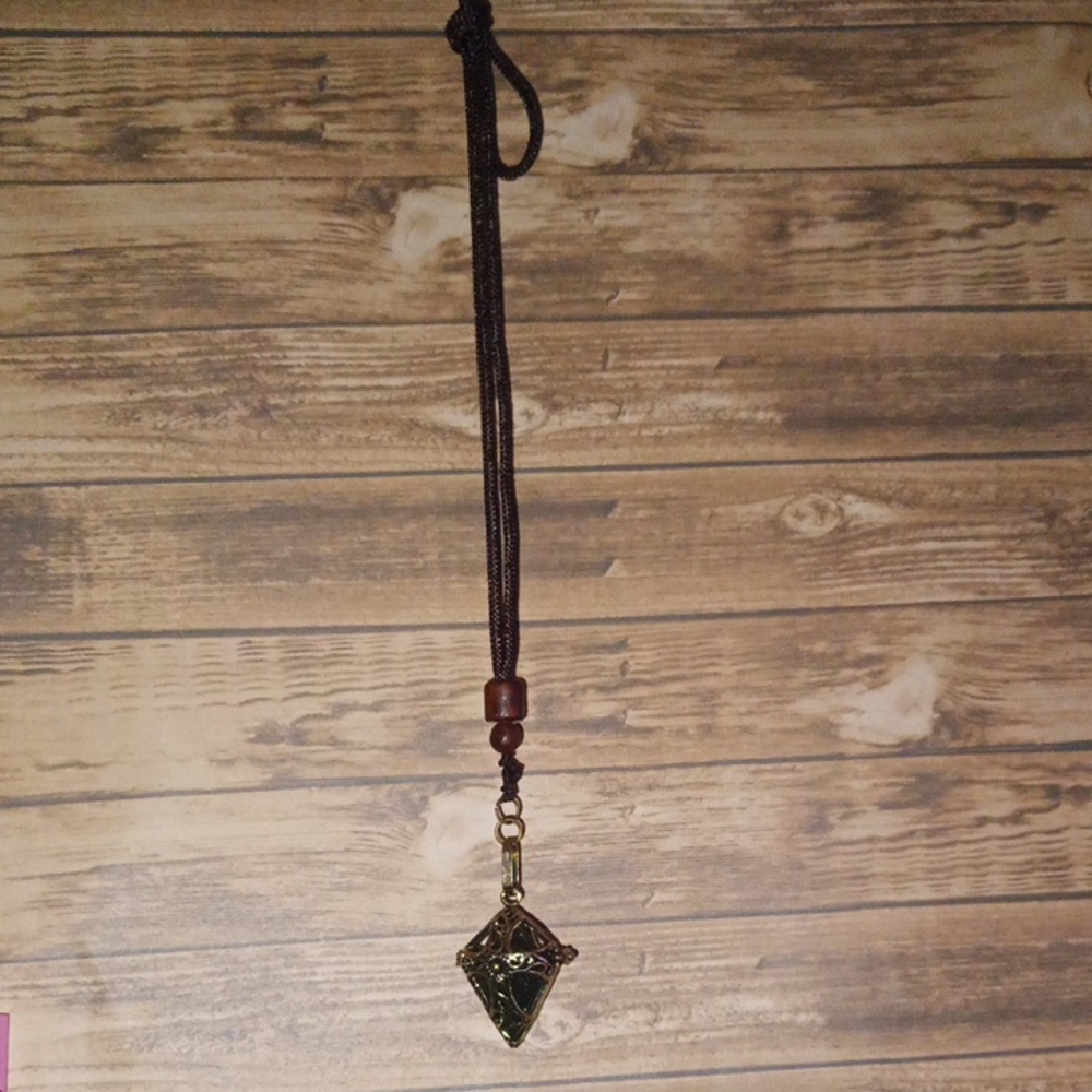 Car Hanging Aromatherapy Pendant Necklace